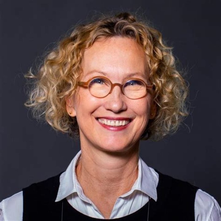 Dr. Ursula Poydras, MD – Lanham, MD