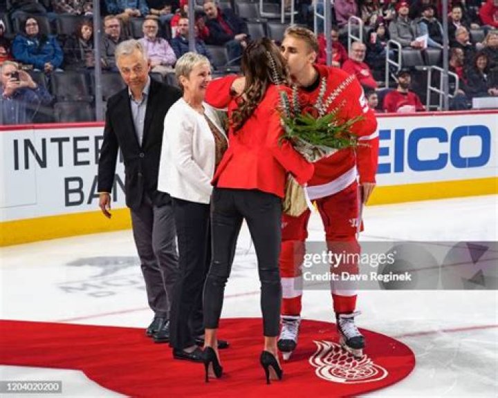 Valtteri Filppula Is Married To His Wife Jordan Falcusan, Details To Know About Hockey Player