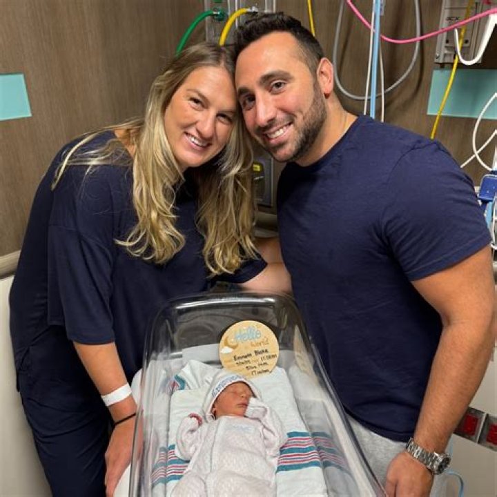 Dr. Vanessa Soviero, MD – Islandia, NY