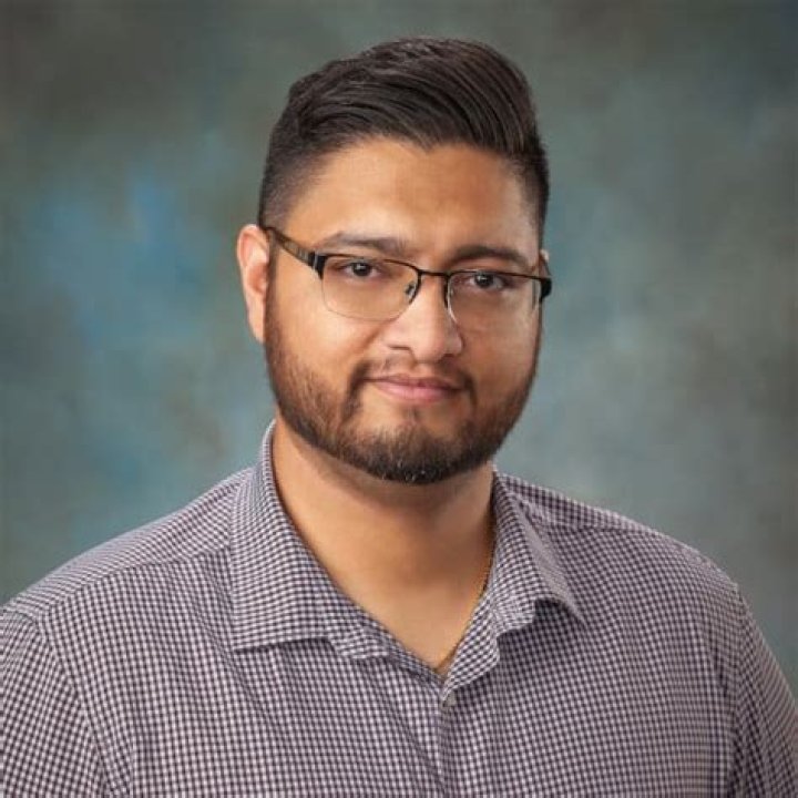 Dr. Vineet Syal, MD – Phoenix, AZ