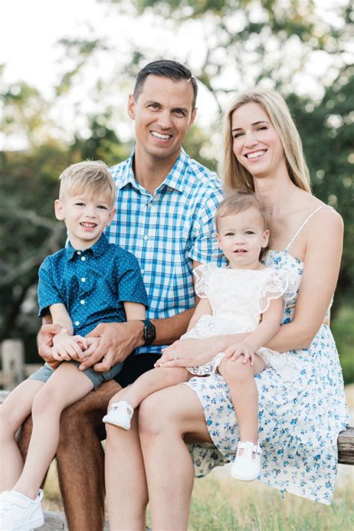 Virginia Lovo family, wife, children, parents, siblings