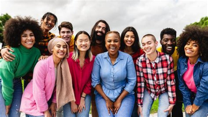 Von Miller age, height, ethnicity, family, college, 40 time, draft, trade, net worth, Instagram