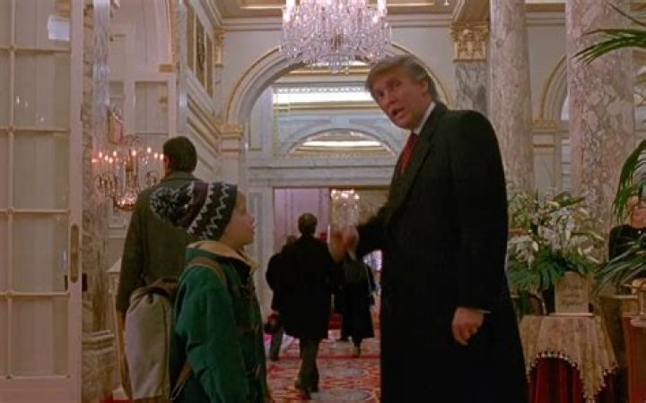 We refuse to believe Trump announcing his 2024 campaign on the 30th anniversary of ‘Home Alone 2’ is a coincidence