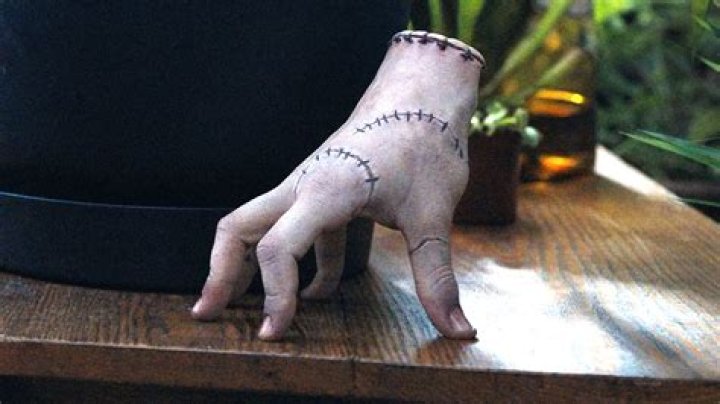 ‘Wednesday’ star Jenna Ortega explains how she communicated with a disembodied hand on set