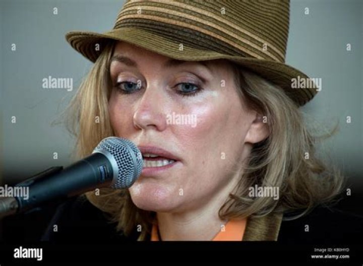 Famous Welsh Pop Singers