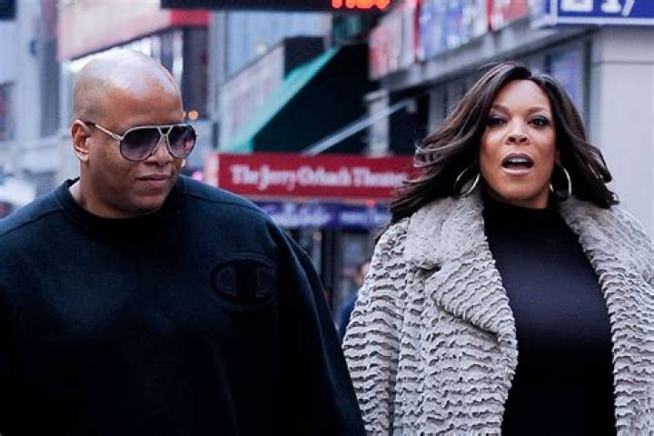 Wendy Williams Has Witty Response To Those Reports She Hired Ex Kevin Hunter As Her Manager