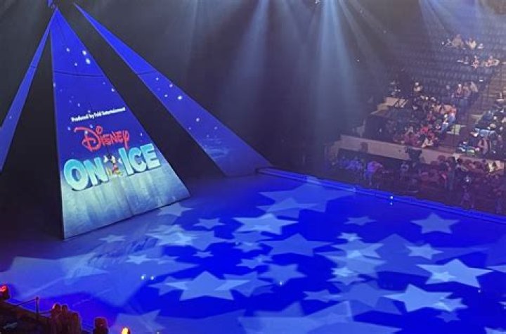 What age is Disney On Ice for? – Celebrity
