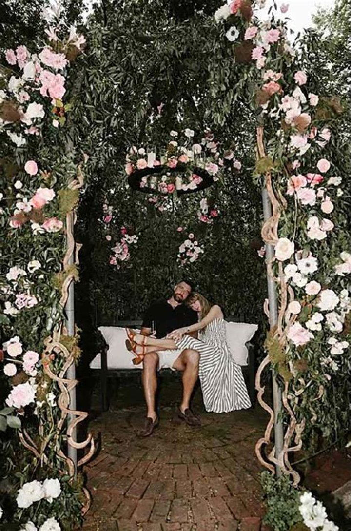 What country is Taylor Fritz from? Where did Taylor Fritz grow up?