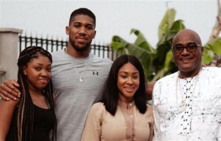 What does Anthony Joshua's father Robert Joshua do for a living?