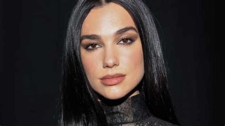 What is Dua Lipa’s ethnic background?