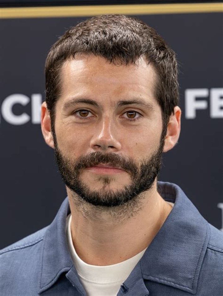 What is Dylan O Brien's actual Instagram? Does Dylan O'Brien have a TikTok?