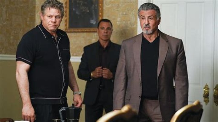 When can ‘Tulsa King’ viewers get a first look at the turbulent second season?