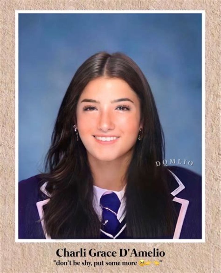Where did Charli D’Amelio go to high school? Is Charli D’Amelio in college?