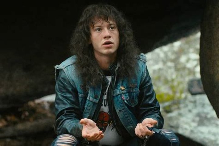 Where is Dori Monson from? Where did Dori Monson grow up?