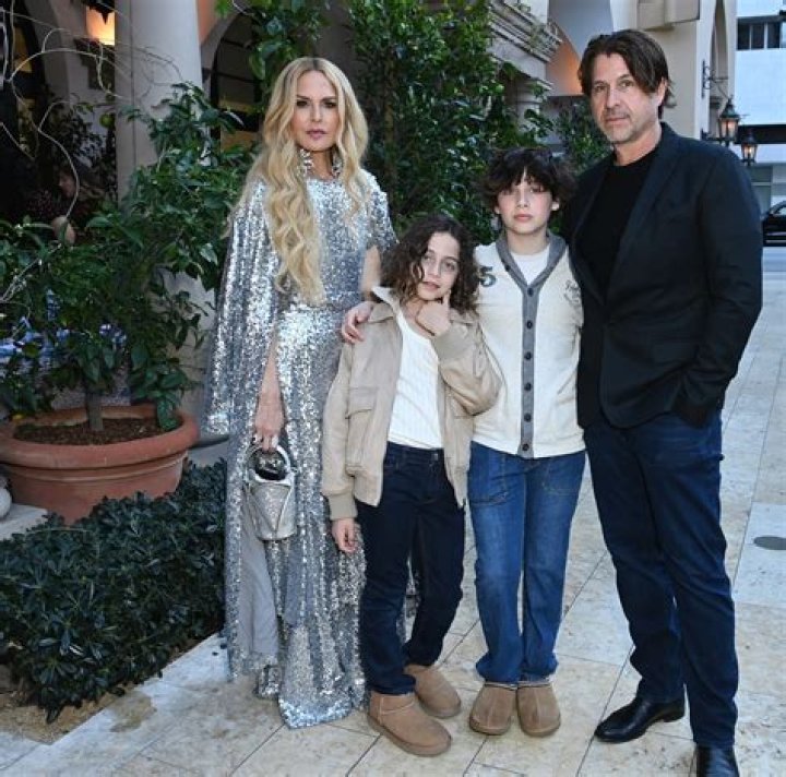 
Who are Rachel Unitts Parents? Rachel Unitt Biography, Parents Name, Nationality and More 