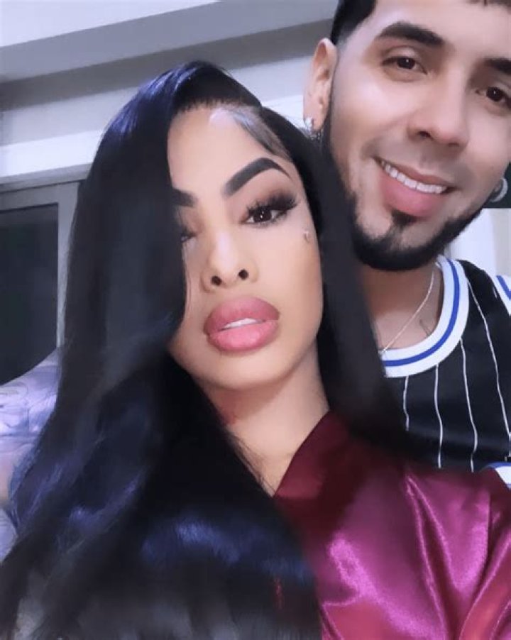 Who is Anuel AA wife Yailin la Mas Viral