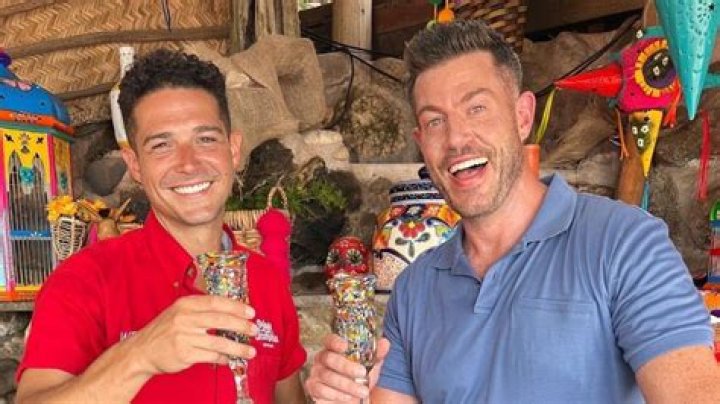 Who is ‘Bachelor in Paradise’ bartender Wells Adams? Net worth, wife, and role in the show