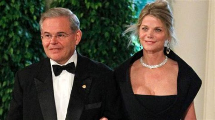 Who is Bob Papenbrook wife Debbie Rothstein?