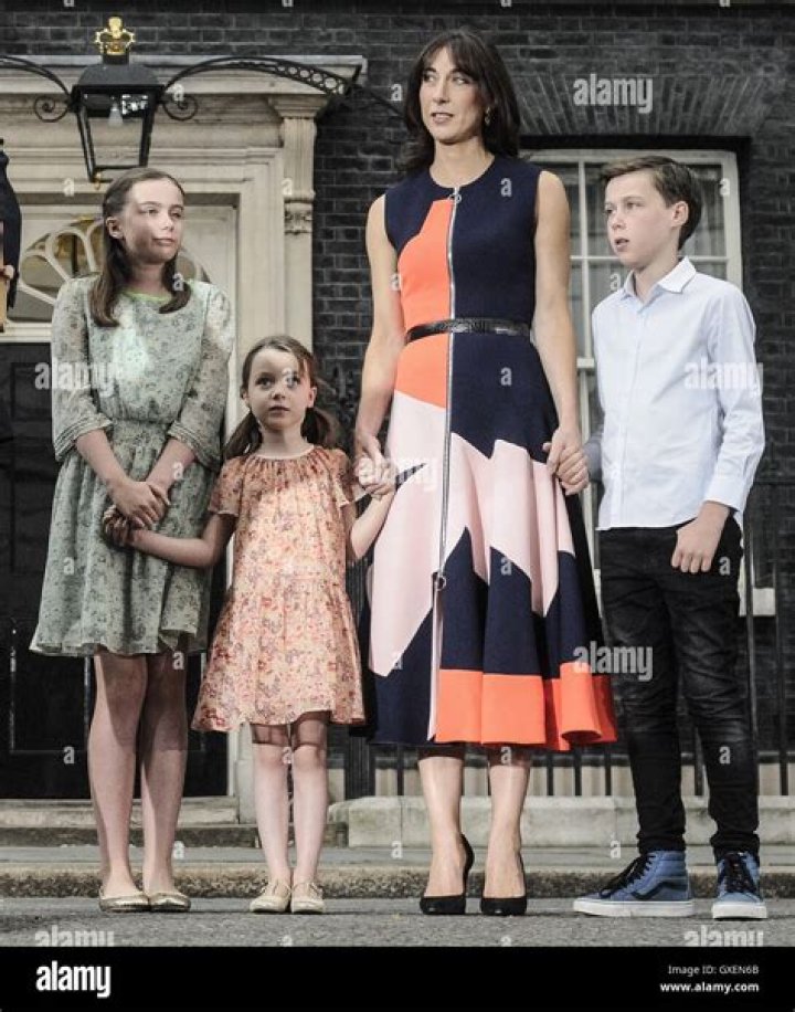 Who is David Cameron's daughter Nancy Gwen Cameron? Age, birthday, school, photos