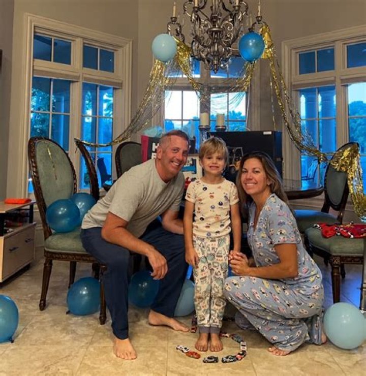 Who is Greg Kelly’s Wife (Judith Grey); Bio, Age, Family, Kids, Career