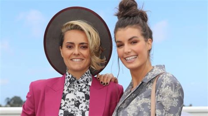 Who Is Isabella Carlstrom? Moana Hope Wife Age and Instagram Photos