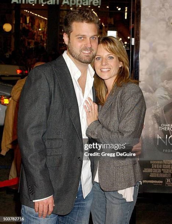 Who is Jessalyn Gilsig husband Bobby Salomon?