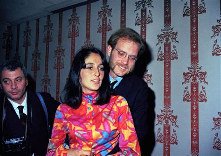 Who is Joan Baez wife David Harris?