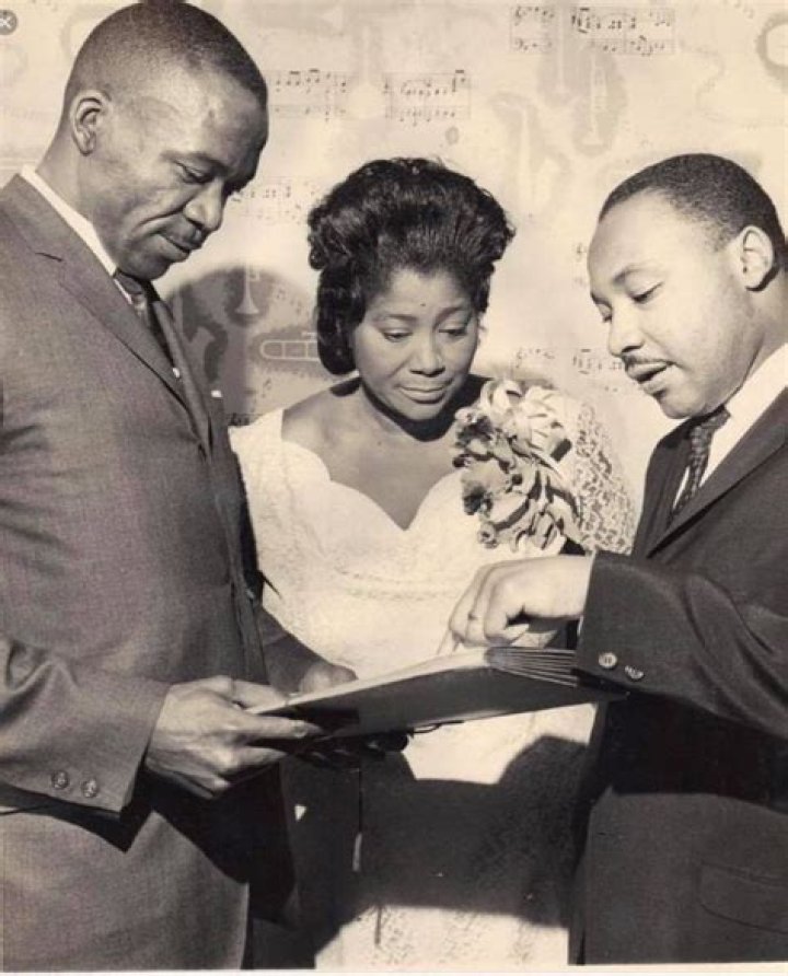 Who is Mahalia Jackson husband Isaac Hockenhull?