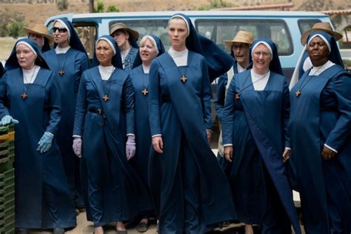 Who is Mrs Davis? – Celebrity