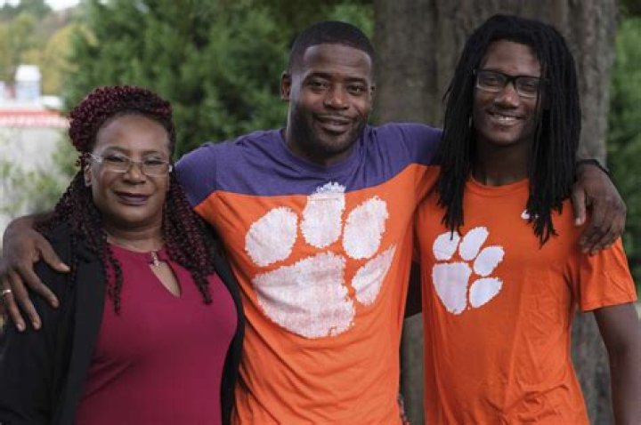 Who Is Ray Ray Mcelrathbey? Net Worth, Age, Wife, Family