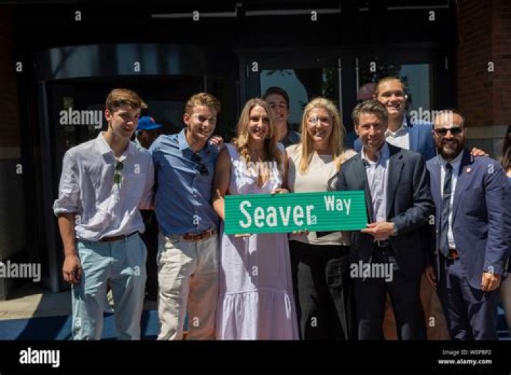 Who Is Tom Seaver’s Daughter? Sarah Seaver Bio, Wiki, Age, Family, Tom Seaver Dead and Net Worth