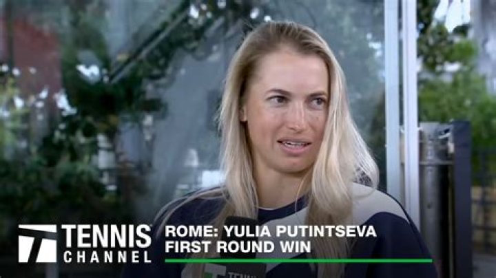 Who is Yulia Putintseva coach Roman Kislyanskiy?