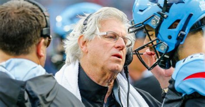 Why Was Hal Mumme Arrested In Lexington Hotel? Trespassing Charges