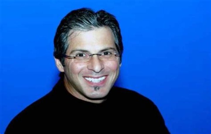 William Hadaddin Height, Weight, Net Worth, Age, Birthday, Wikipedia, Who, Nationality, Biography