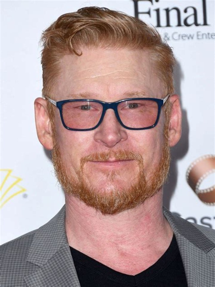 Zack Ward Biography - Facts, Childhood, Family Life & Achievements