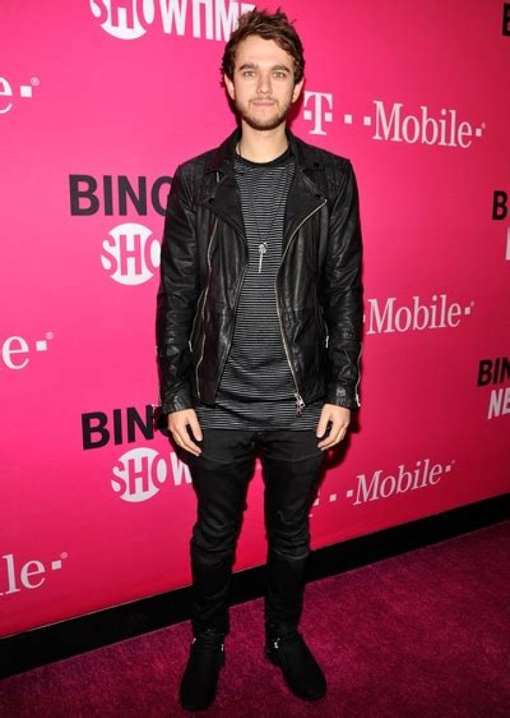 Zedd Height Weight Body Measurements Shoe Size Age Ethnicity Facts